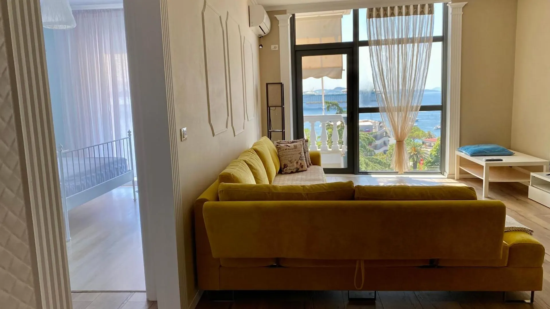 Amarilis Luxury Apartments Sarandë 0*,